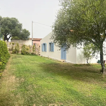Lo Stazzo Di Wally Летний дом